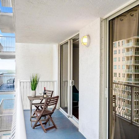 Amazing Condo With Free Parking In Brickell Miami Eksteriør billede